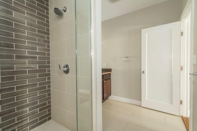 Photo - 339 D St Unit 5