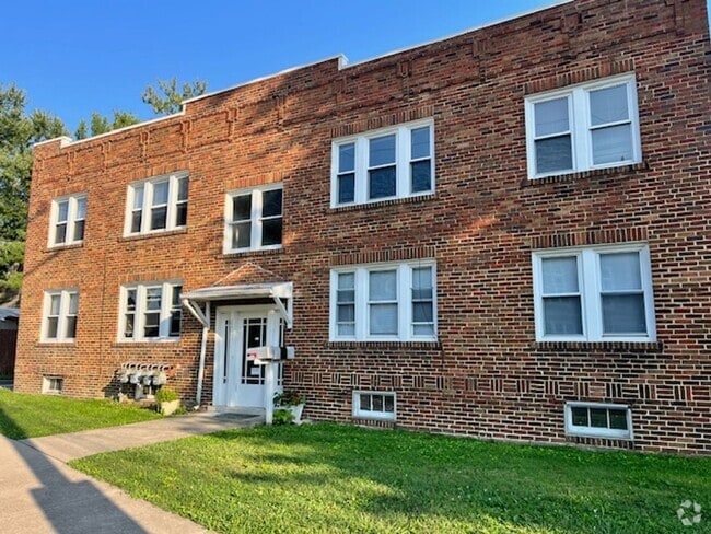 Building Photo - 121 E Arcadia Ave Unit Apt A
