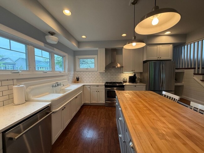 Photo - 307 Valley Rd