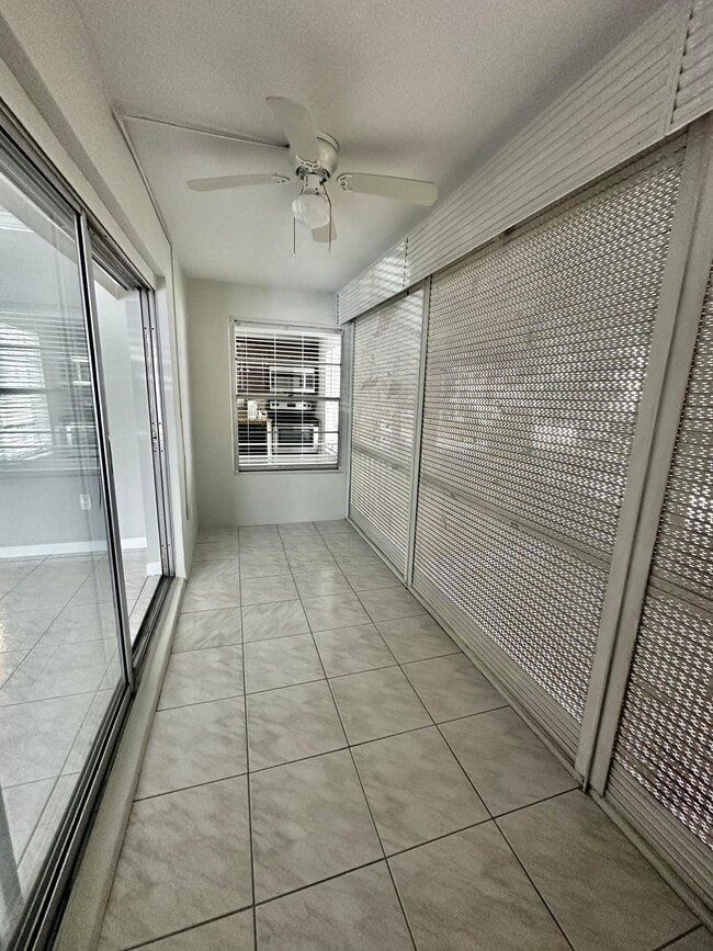 Photo - 4158 Inverrary Dr Unidad 202