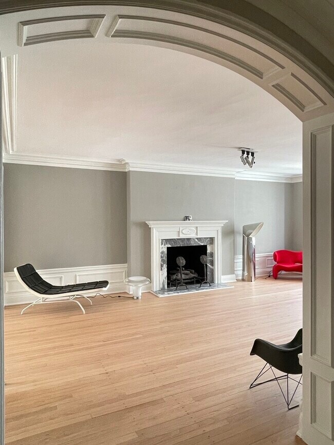 Photo - 3800 N Lake Shore Dr Unit 10E