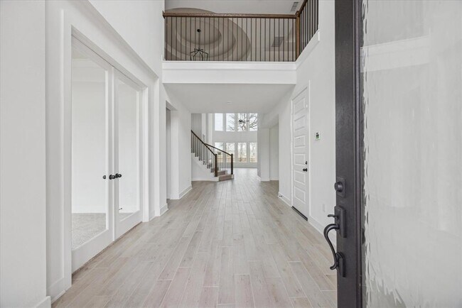 Photo - 119 Bottlebrush Cv