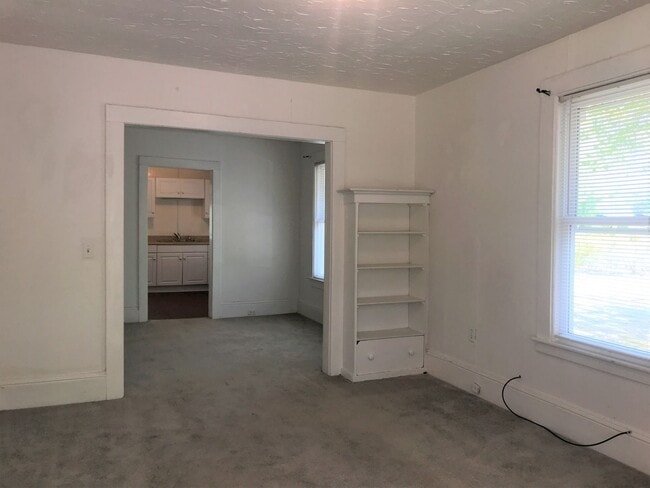 Photo - Country Living Rental located just off Int...