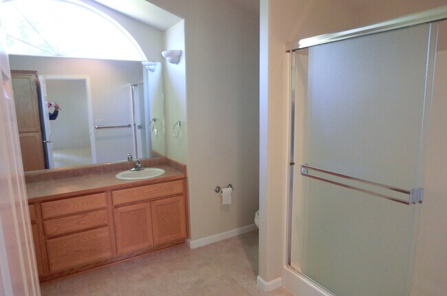 Photo - 2639 SW Allen Creek Rd