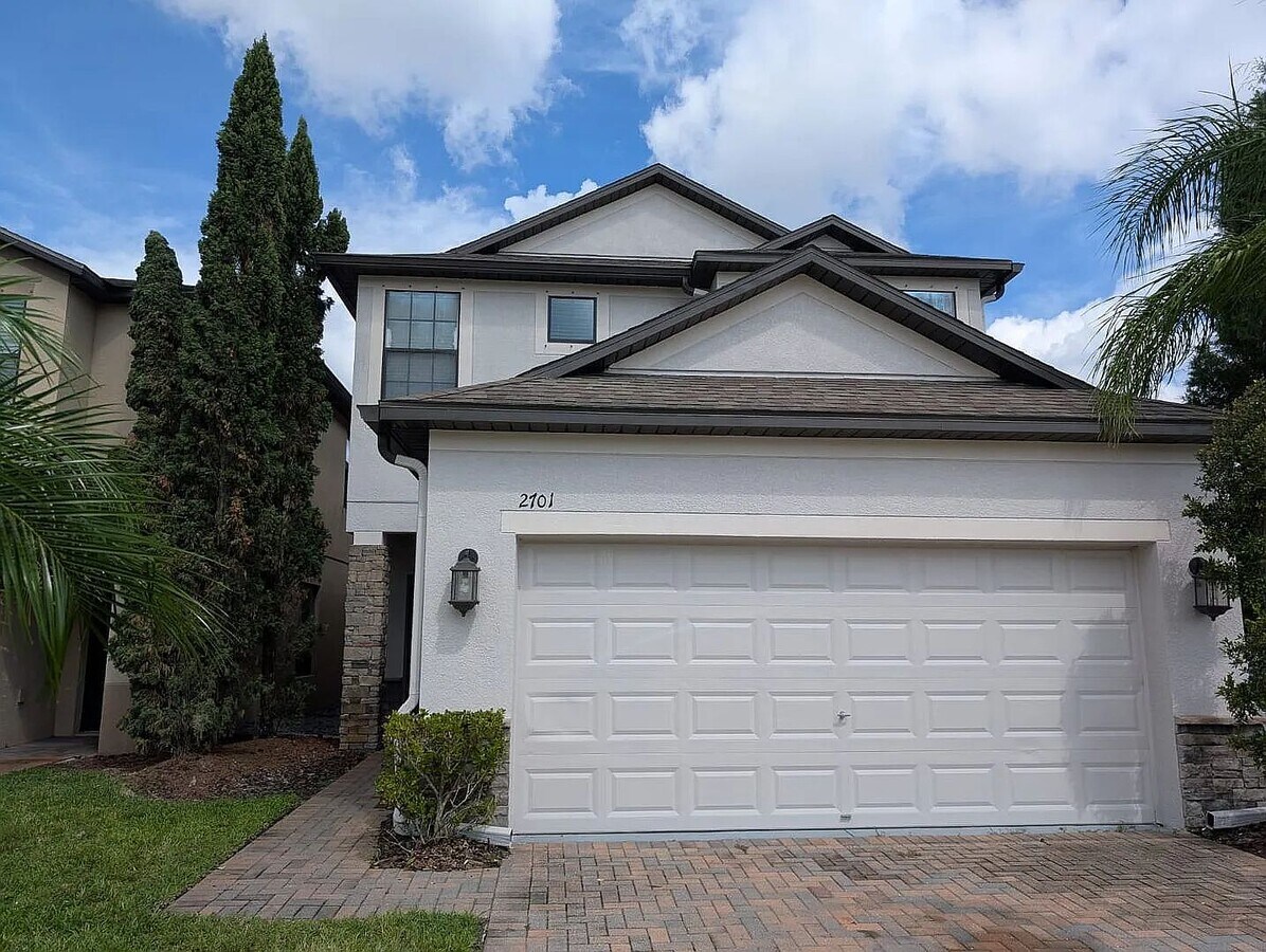 Photo - 2701 Hampton Green Ln