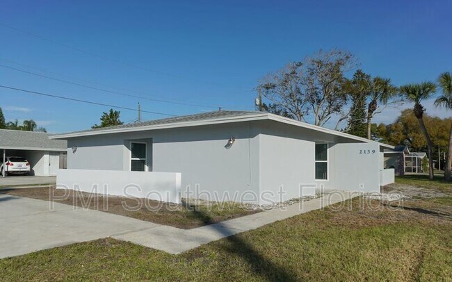 Photo - 2137 Couver Dr