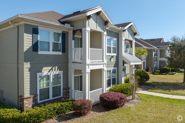 Photo - Oakleaf Plantation Apartments