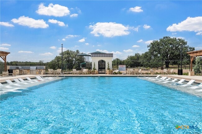 Building Photo - 209 Villars Dr