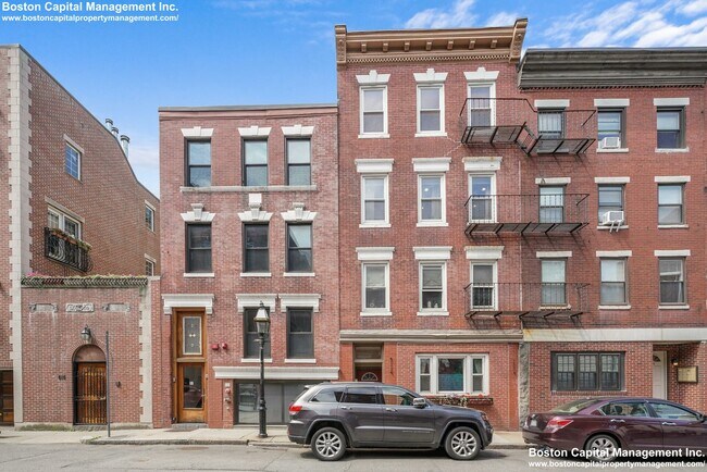 198 Endicott St Unit 3