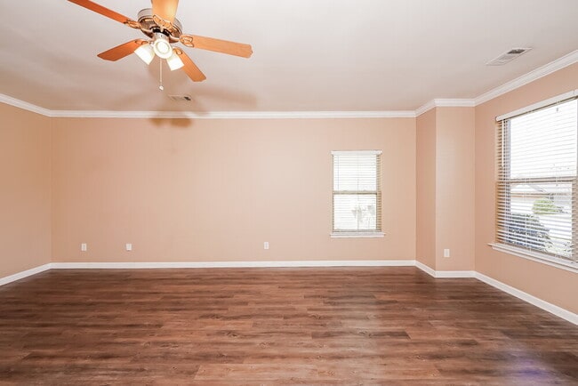 Photo - 4800 Deer Foot Cove