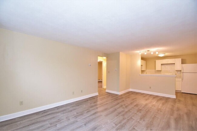 Photo - 1105 Lexington St Unit 7-3