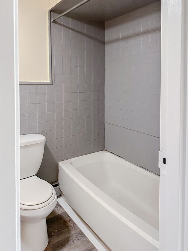 Photo - Renovated 1br in Country Setting with Private Deck Unit 9