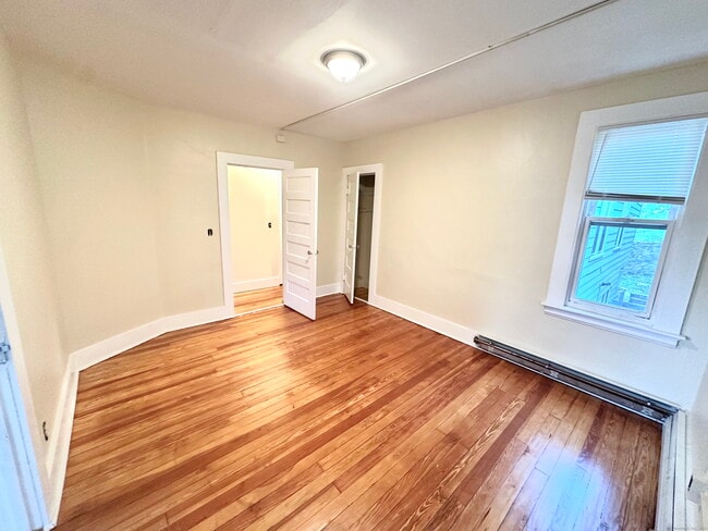 Photo - 1019 W Main St Unit 3R