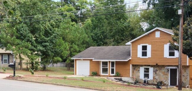 Building Photo - 1900 Gingham Way Rental