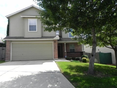 Building Photo - Convenient to Randolph and Fort Sam Houston