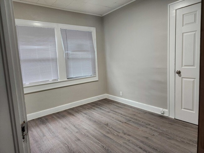 Photo - Welcome to this charming 2-bedroom, 1-bathroom single-family home located in the heart of Indiana...