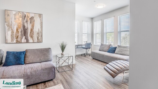 Building Photo - 4950 W Prescott St Rental