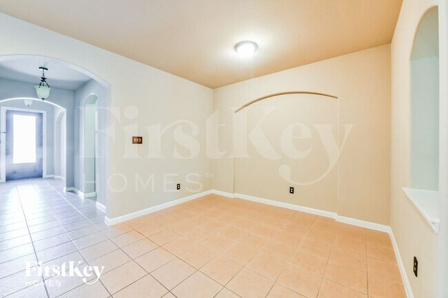 Photo - 649 Bent Oak Dr