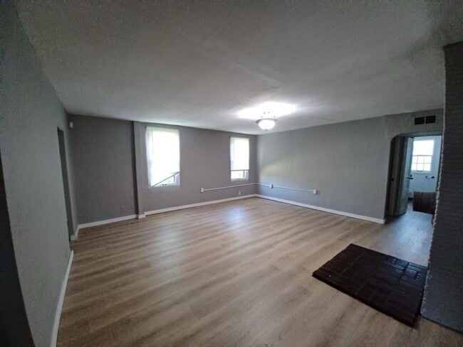 Photo - 10179 Bon Oak Dr