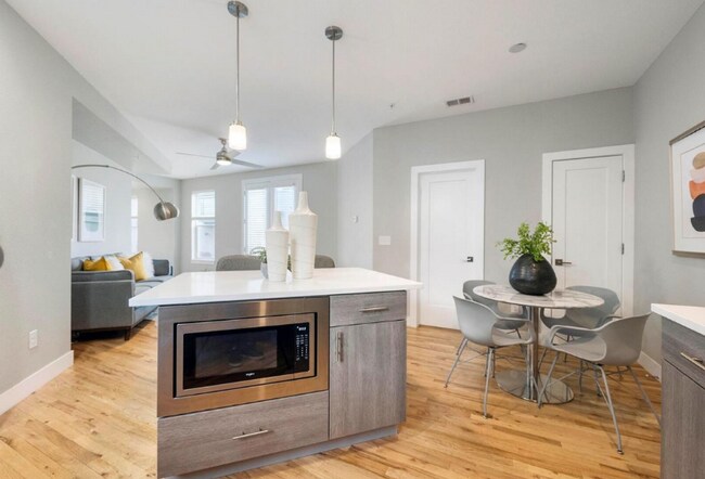 Photo - 3521 W 16th Ave