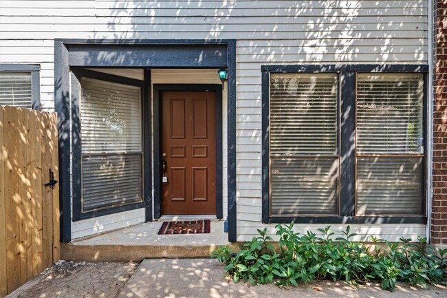 Photo - 13357 Water Oak Ln