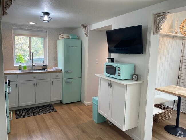 Building Photo - 4223 Rosedale St NW Unit 4225 Rental
