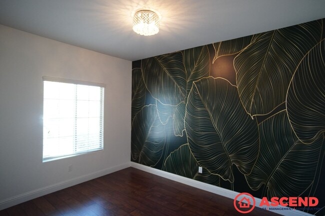 Photo - Phenomenal Home In Gossamer Grove!