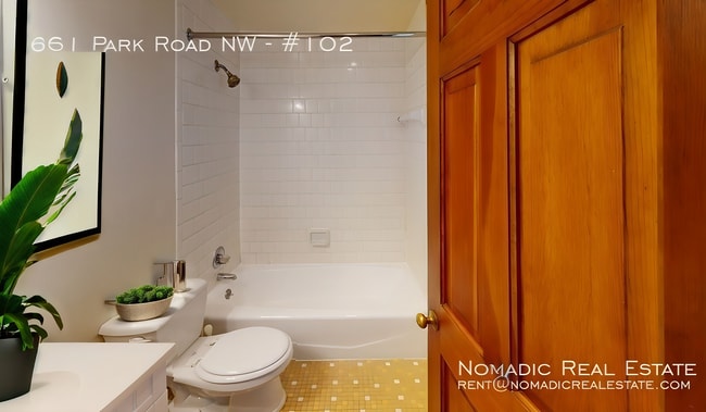 Photo - 1661 Park Rd NW Unit 102