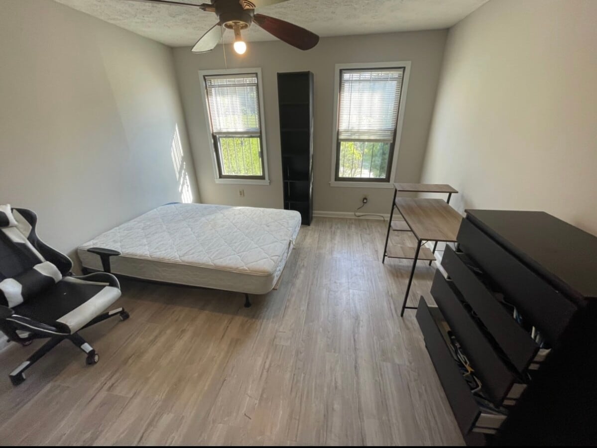 Photo - 877 Beckwith St SW Apartment Unit 1