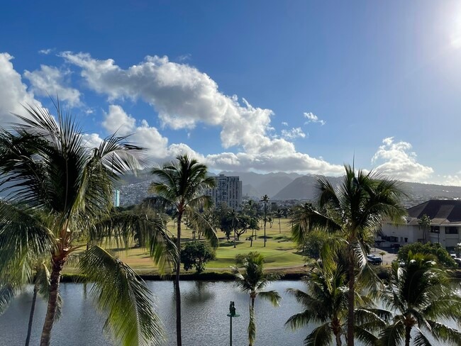 View - 320 Liliuokalani Ave Unit 604