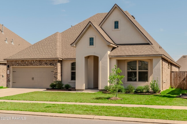 Photo - 400 Eastwood Dr