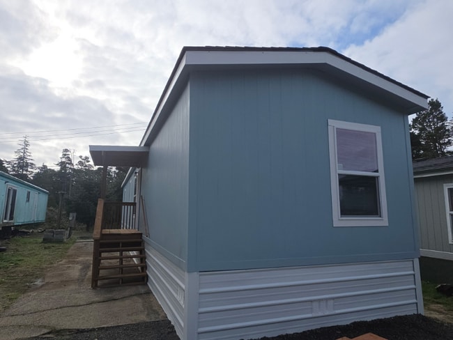 Photo - 87675 US-101