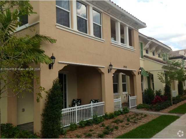 Building Photo - 2950 St Thomas Dr Rental