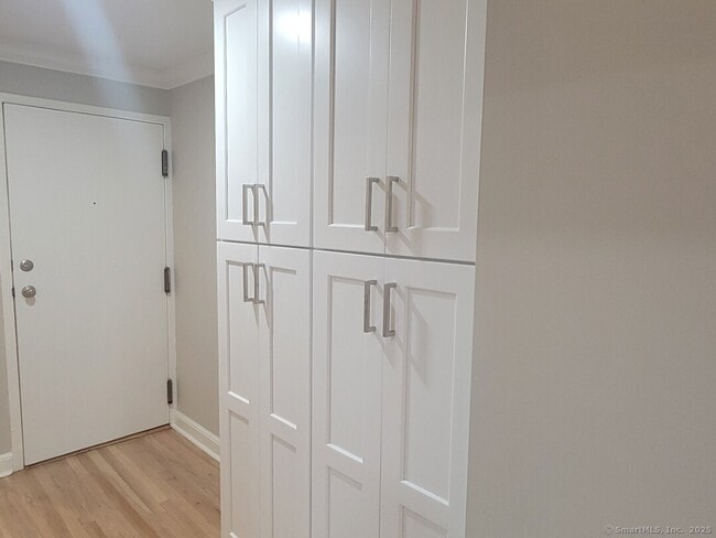 Photo - 160 Fairfield Woods Rd Unit APT 43