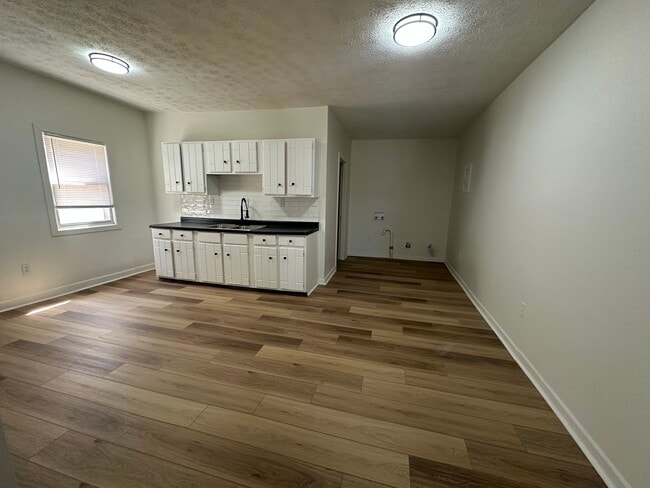 Photo - 219 Huston St Unit 2