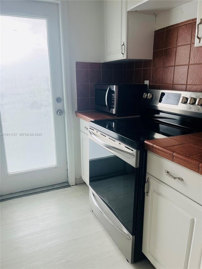 Photo - 7725 Carlyle Ave Unit 7