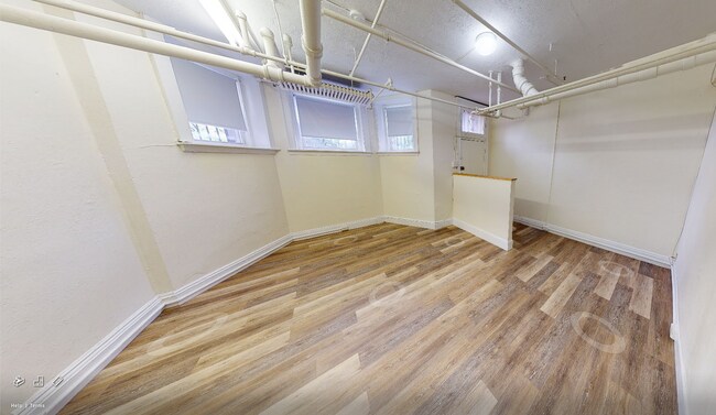 Photo - 1109 Boylston St