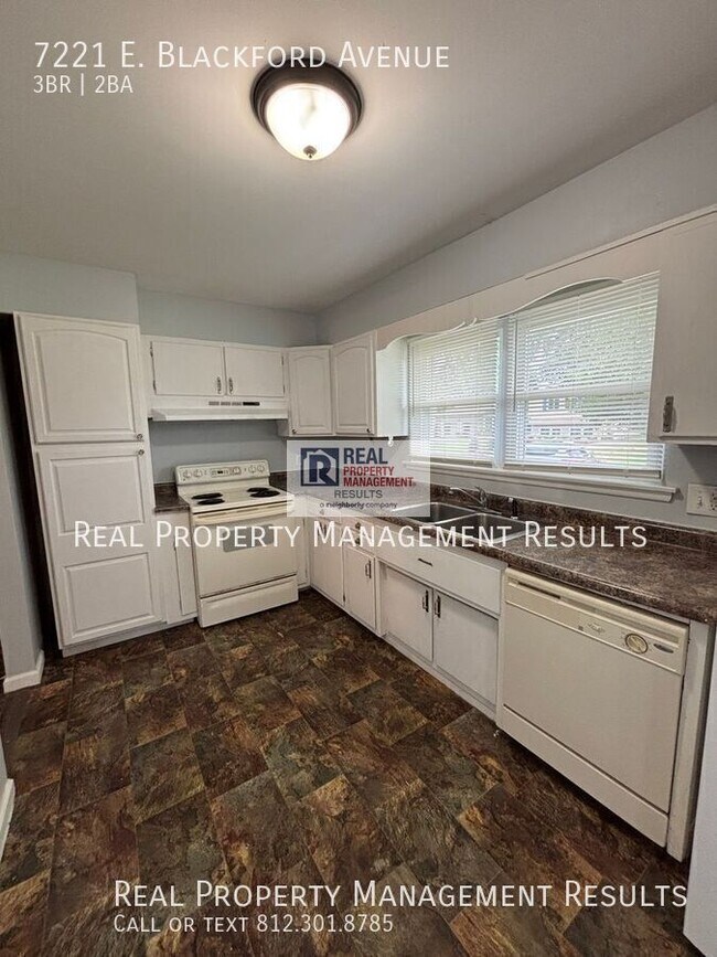 Photo - 7221 E Blackford Ave