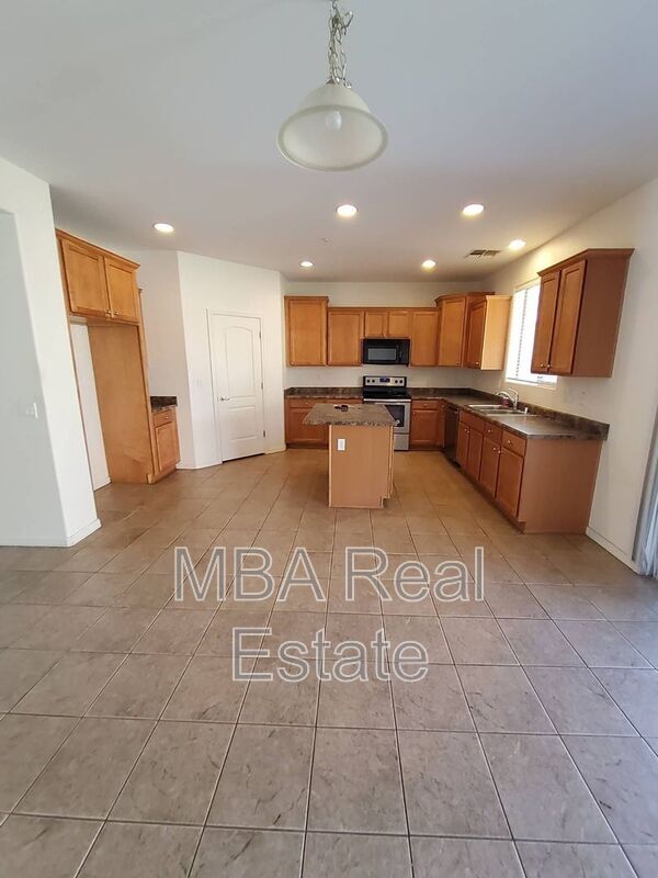 Photo - 8998 W Plum Rd