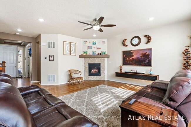 Photo - 14050 Hudson St