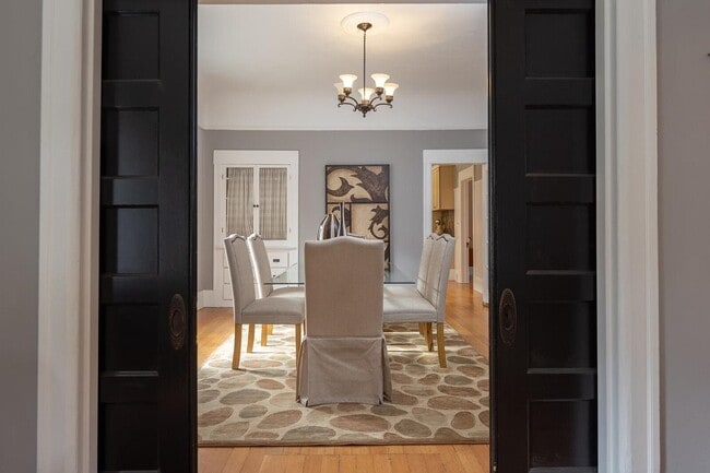 Photo - 391 N 12th St