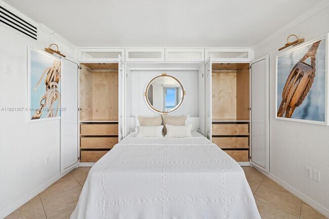 Photo - 2899 Collins Ave Unidad 1025