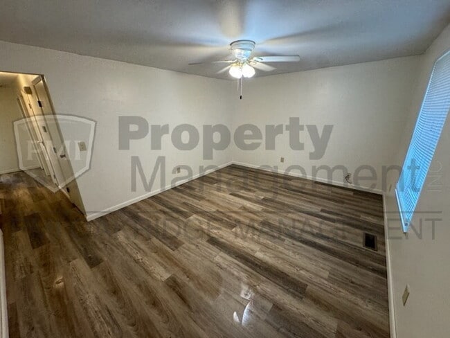 Photo - Single Level  2 Bed Apartment with Garage