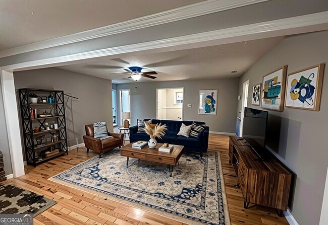 Photo - 1565 Corinth Rd