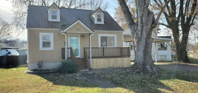Photo - 848 Reading Rd