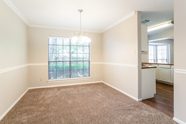 2607 Hidden Garden Dr
