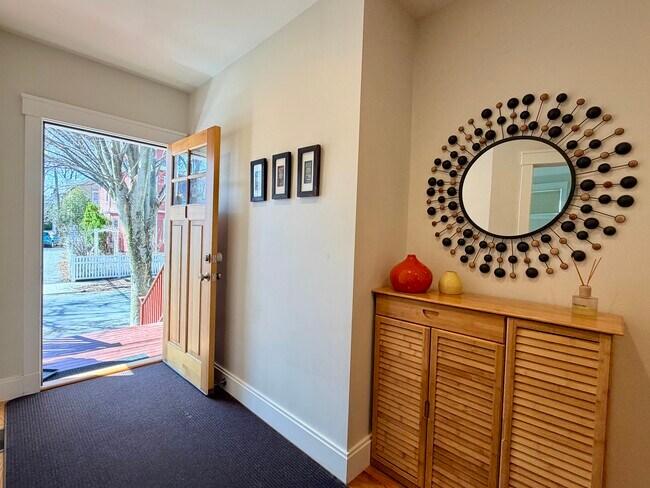 Photo - 13 Cottage Ave Unidad 1