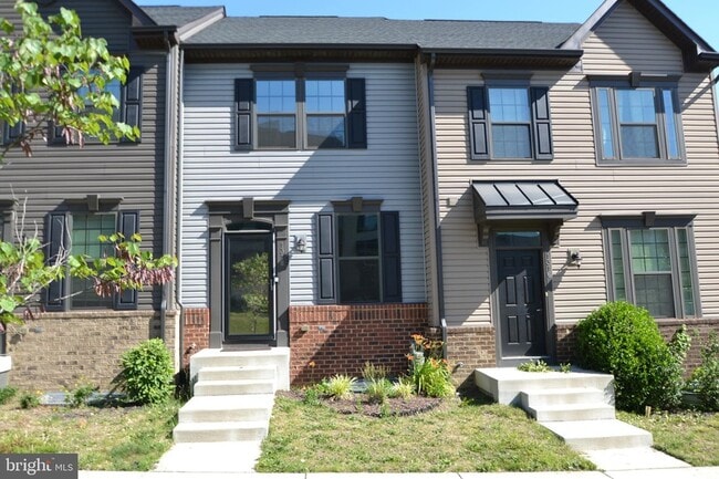 Building Photo - 1318 Trestle Dr