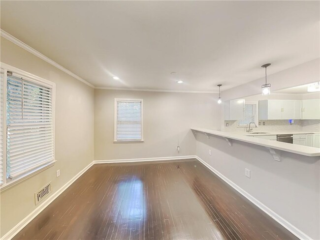 Photo - 2722 Hayden Dr