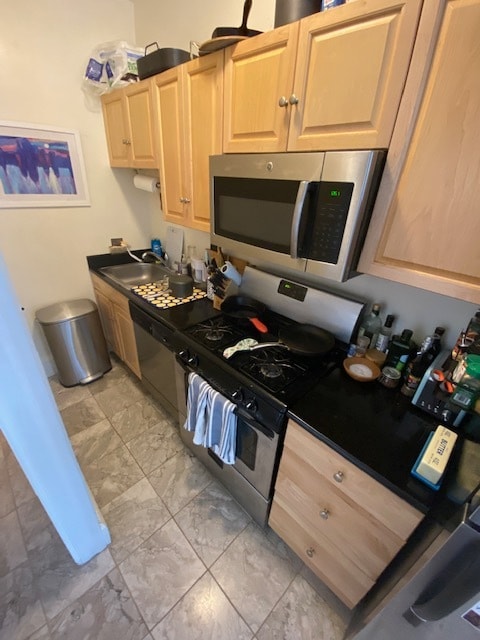 Building Photo - 1060 Beacon St Unit 3 Rental